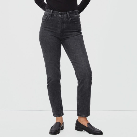 Everlane Denim - Everlane The 90s Cheeky Jean Organic Cotton Black Wash Mom Jean